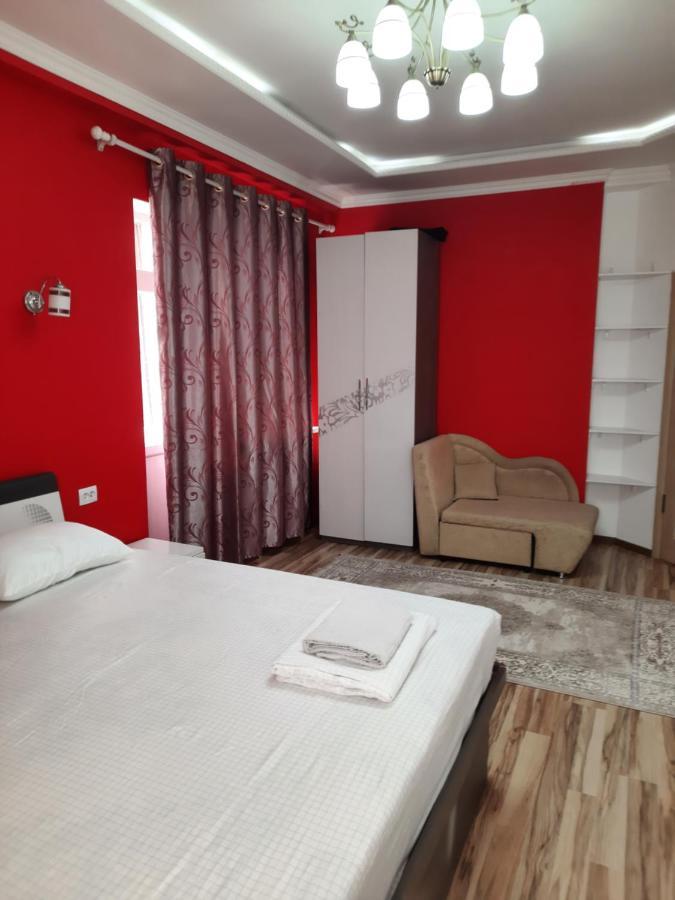 Diplomat Apartments บิชเคก ภายนอก รูปภาพ